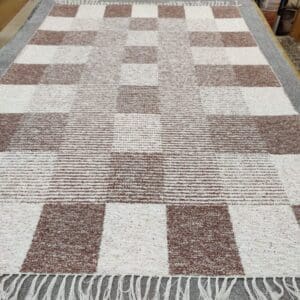 Kotimainen Salonki puuvillamatto, ruudullinen