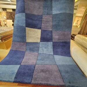 Romb käsinsolmittu villamatto, sininen