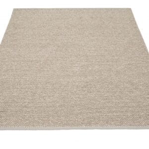 Effi, warm grey