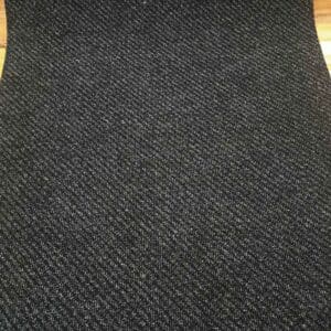 Centaur kuramatto, musta