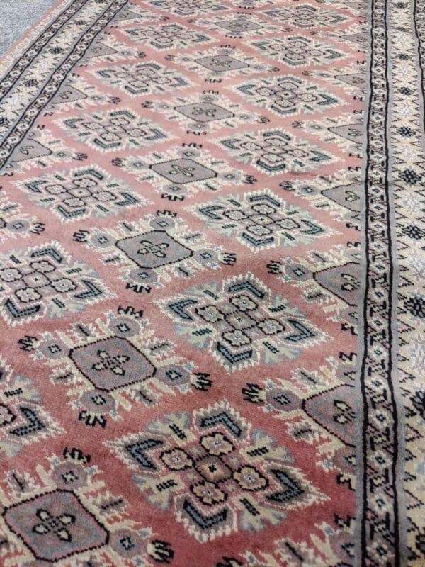 käsinsolmittu pakistan-villamatto, rose - Image 3