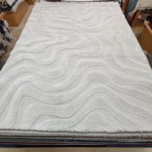 Limba nukkamatto, valkoinen