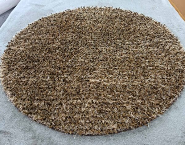 Nukkamatto ruskea-beige, pyöreä 128 cm