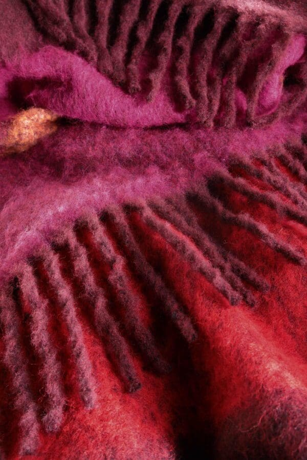 Huopa/viltti Mohair Look Crimson - Image 3