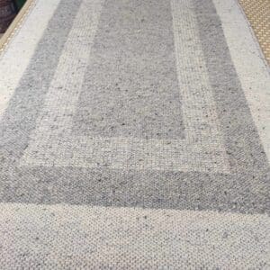 Kotimainen villamatto, siniharmaa