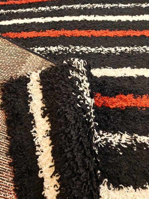 Modern shaggy nukkamatto, puna-musta-valkoinen - Image 3