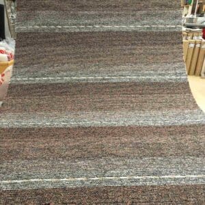 Kotimainen puuvillamatto, ruskea