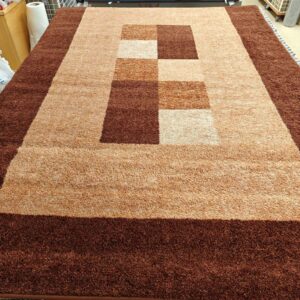 Lordi nukkamatto, terra-ruskea