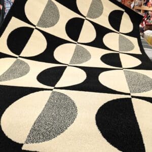 Rimini nukkamatto, musta-valkoinen