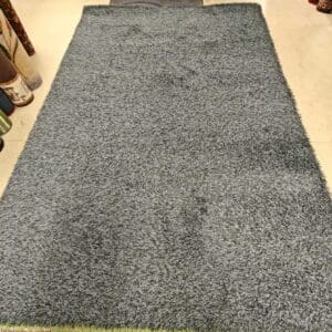 Saxony nukkamatto, tummanharmaa