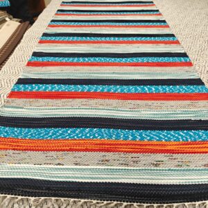 Kotimainen Mökki trikookudematto, monivärinen