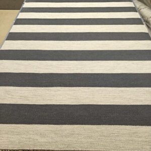 Stripe villamatto, harmaa/valkoinen