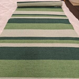 Kotimainen Doris raitamatto, Kevät