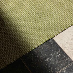 Nils, dark olive
