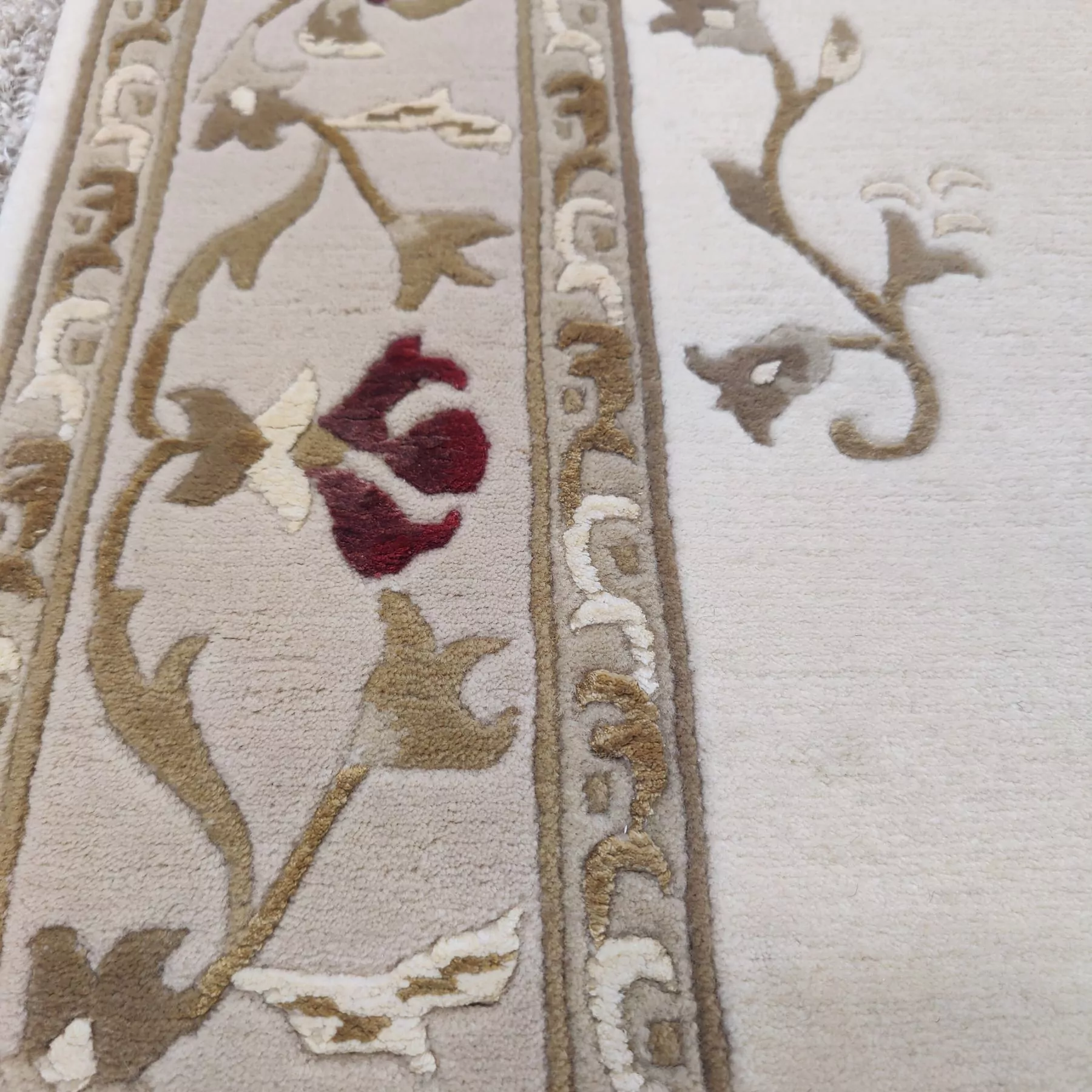 Käsinsolmittu intialainen villamatto - Image 4