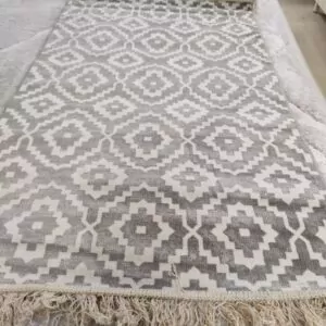 Royal palace viskoosimatto, hopea