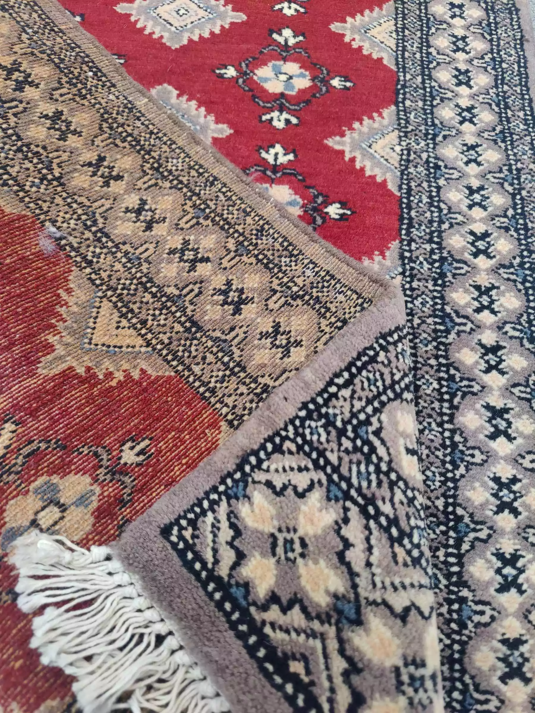 Käsinsolmittu Pakistan villamatto, punainen - Image 2